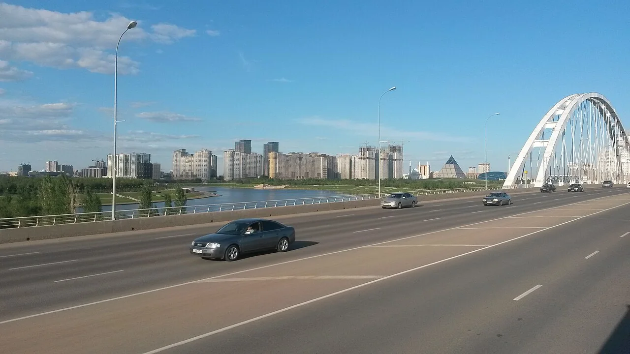 Astana_(14935145827), illustrating the market context for this Central Asia procurement guide.